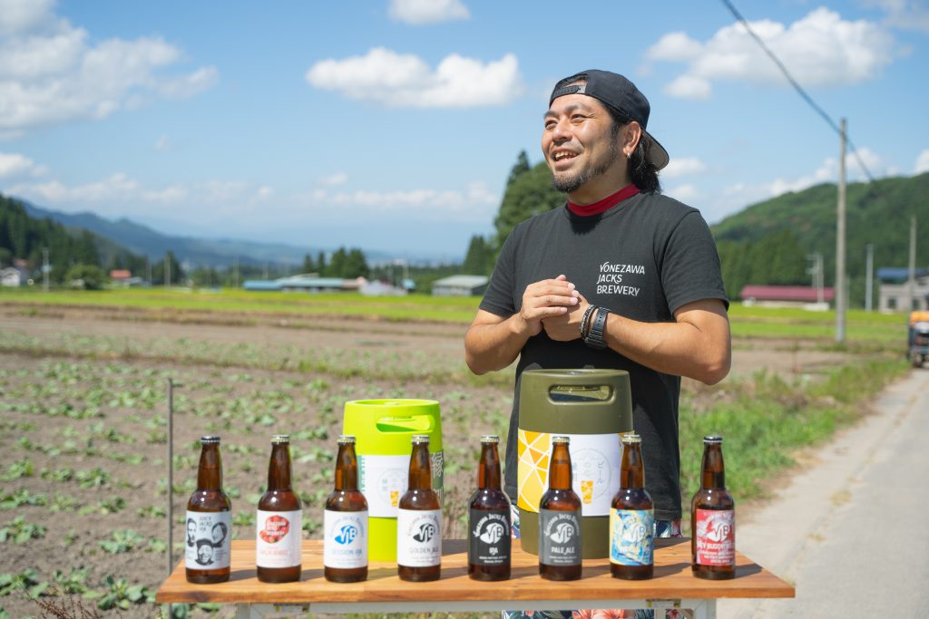 米沢ジャックスブルワリー_人物・ビール写真